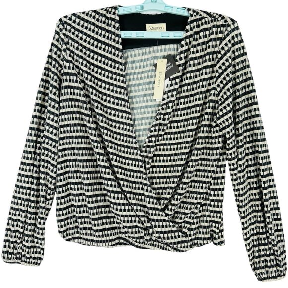 52seven Women's Ivory/Black Textured Wrap Geometric Blouse Sz XL Long Sleeve NWT - Picture 1 of 10